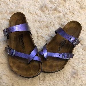 Birkenstock 8 Regular, Metallic Violet sandal